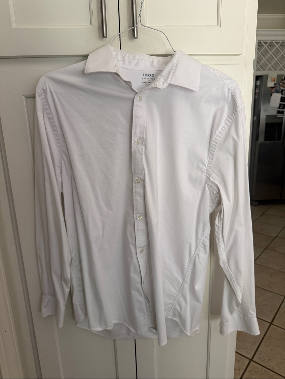 Izod Men's White Long-Sleeve Dress Shirt